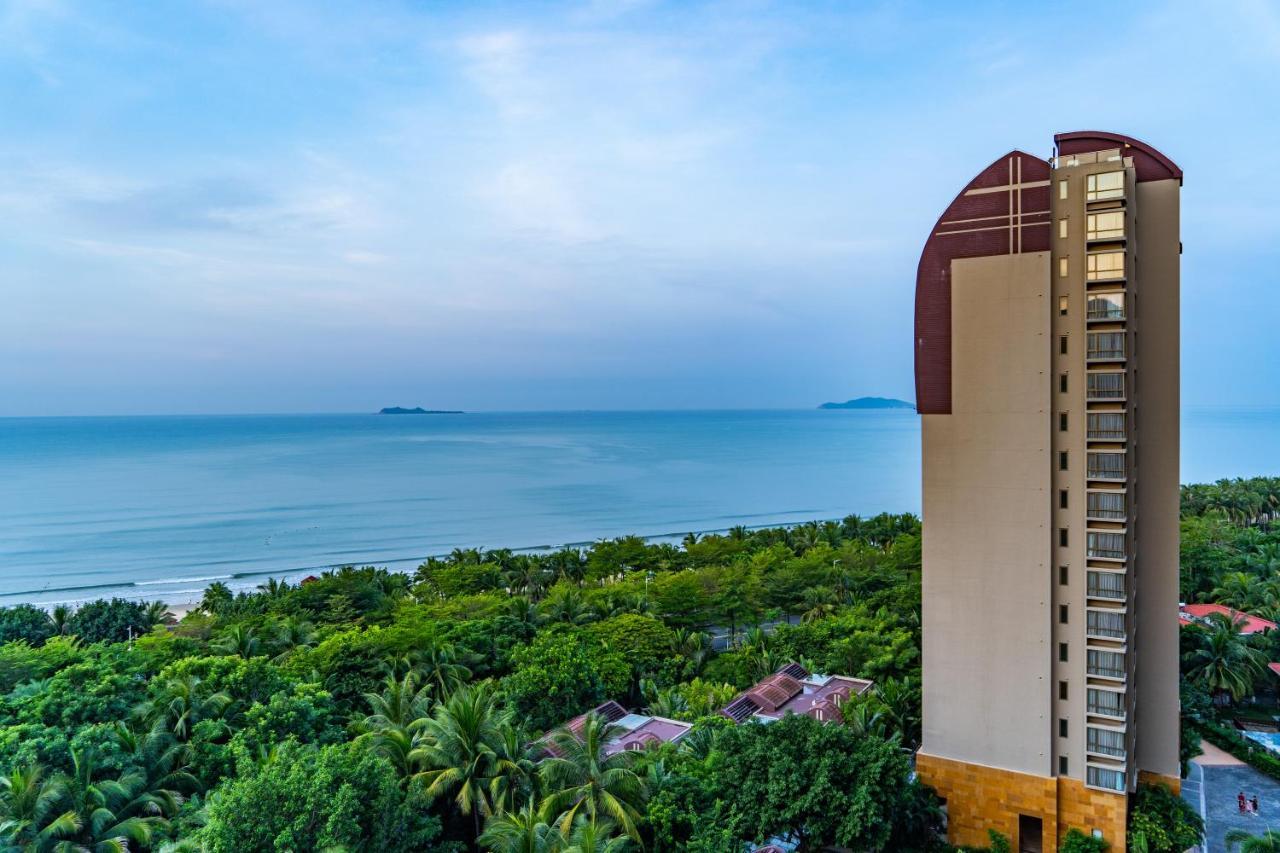 Pullman Oceanview Sanya Bay Resort & Spa Exterior foto