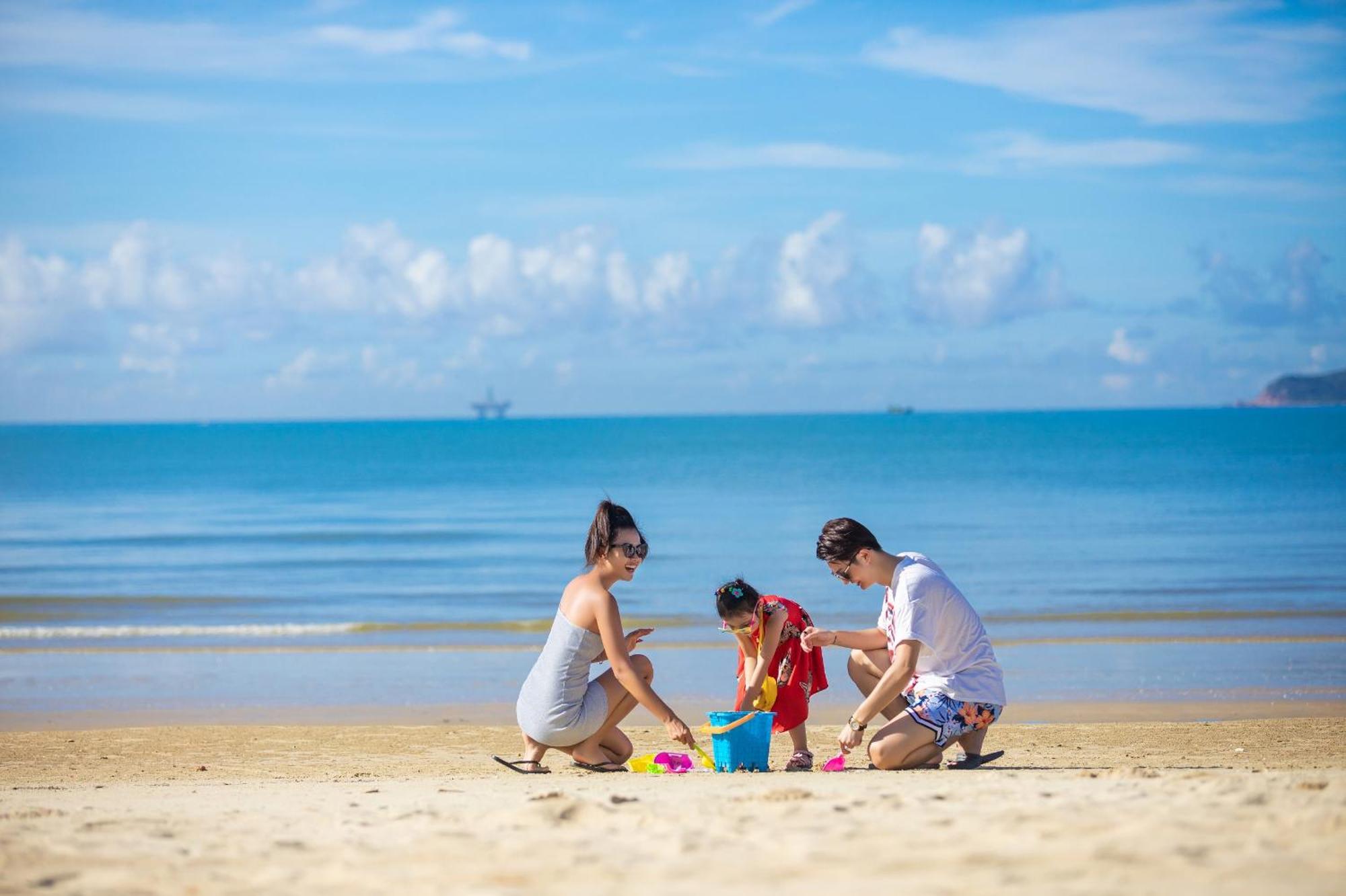 Pullman Oceanview Sanya Bay Resort & Spa Exterior foto